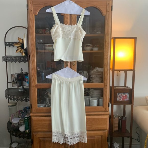 Custom Made Ensemble - Picture 11 of 16